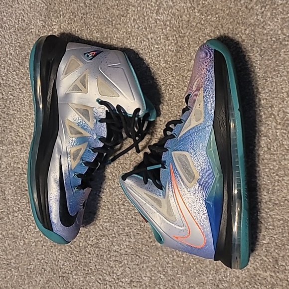 Lebron X Pure Platinum - Picture 3 of 7